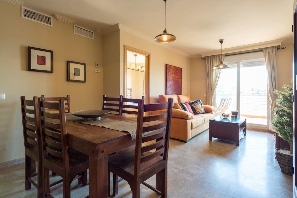 Penthouse Puerto Marina Apartment